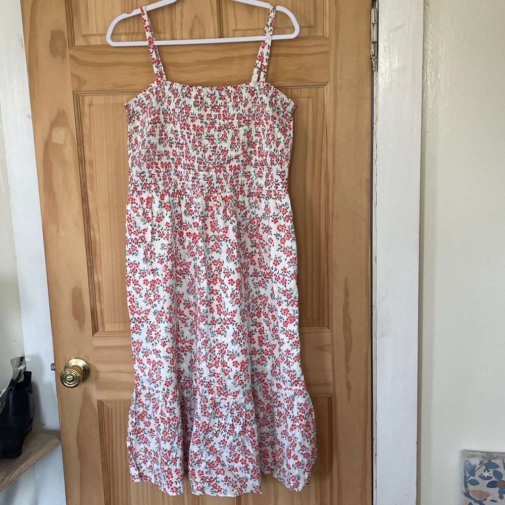 NWT Gap Ruffle Hem Smocked Midi Dress - Sz L in Floral Print